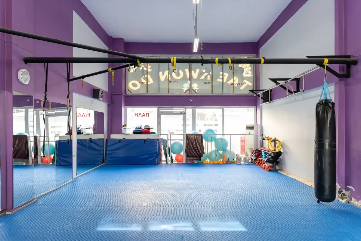 Αίθουσα αθλημάτων του SK GYM ΜΟΝΟΜΑΧΟΙ